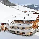 Frühstückspension Hochstaffl 3*