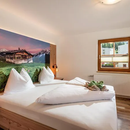 Bed & Breakfast Gaestehaus Hochstaffl