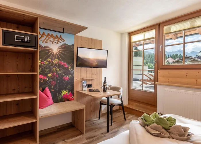 ベッド・アンド・ブレックファスト Gaestehaus Hochstaffl 3*