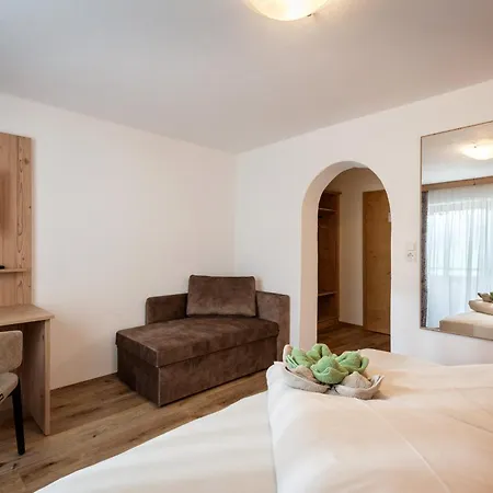 Gaestehaus Hochstaffl Nocleg ze śniadaniem Gerlos